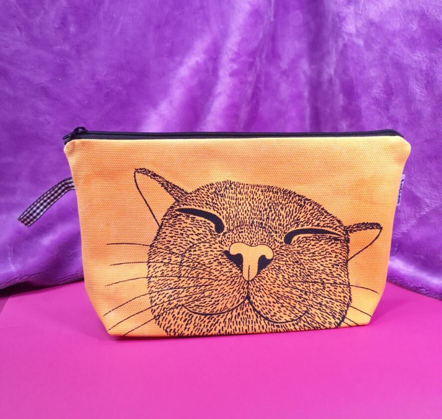 happykittypussukkakeltainen3