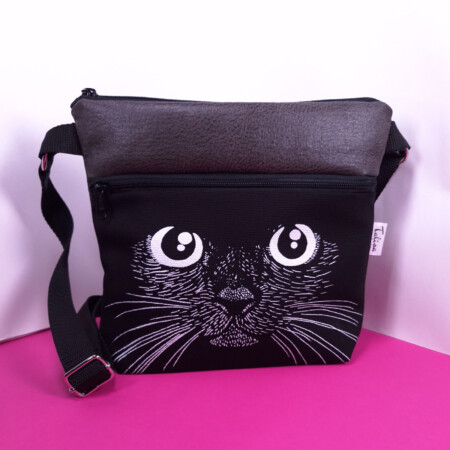 kasvotpimeässäolkalaukkukierrätyskangas