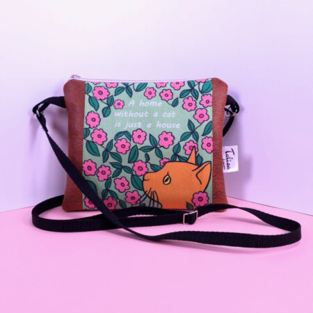 kukkakedollapikkulaukku